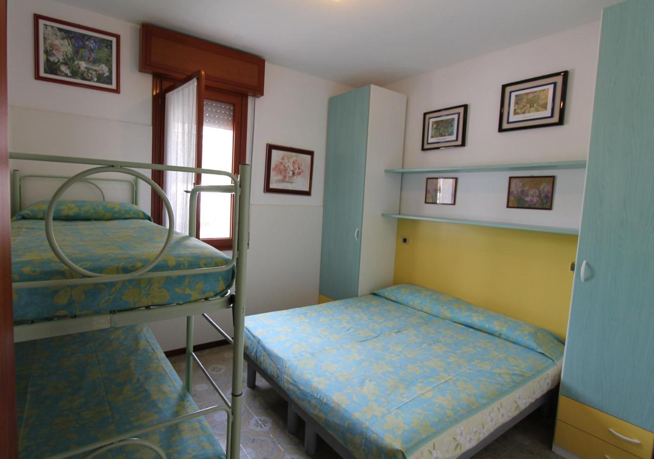 Villa Agavi Bibione Luaran gambar